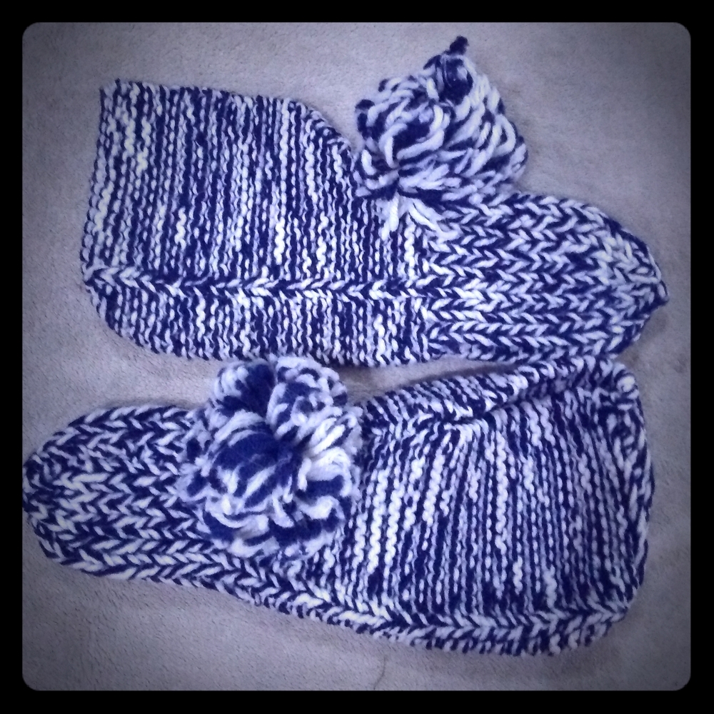 Hand Knit Womens Slippers Size 9